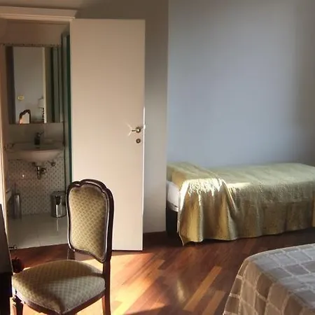 Il Tratto Di Katia E Giancarlo Alojamento de Acomodação e Pequeno-almoço
