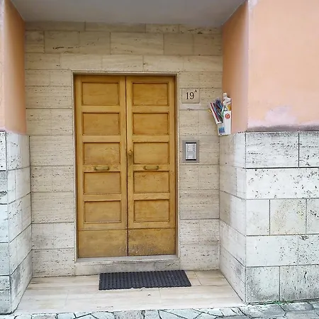 Il Tratto Di Katia E Giancarlo 住宿加早餐酒店 *